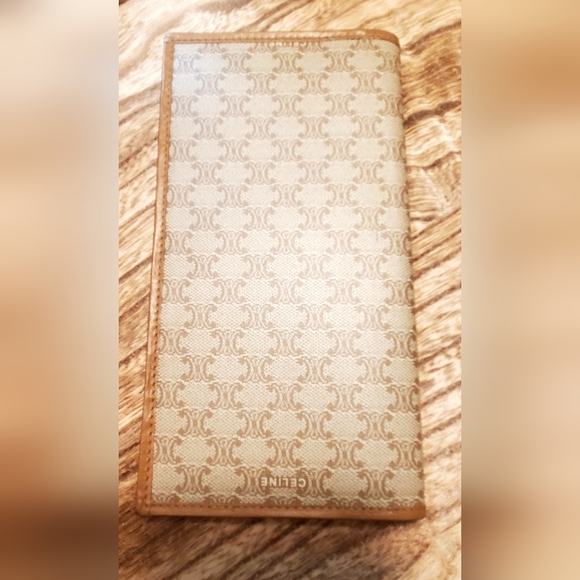 Celine Vintage Wallet EUC - Picture 1 of 13